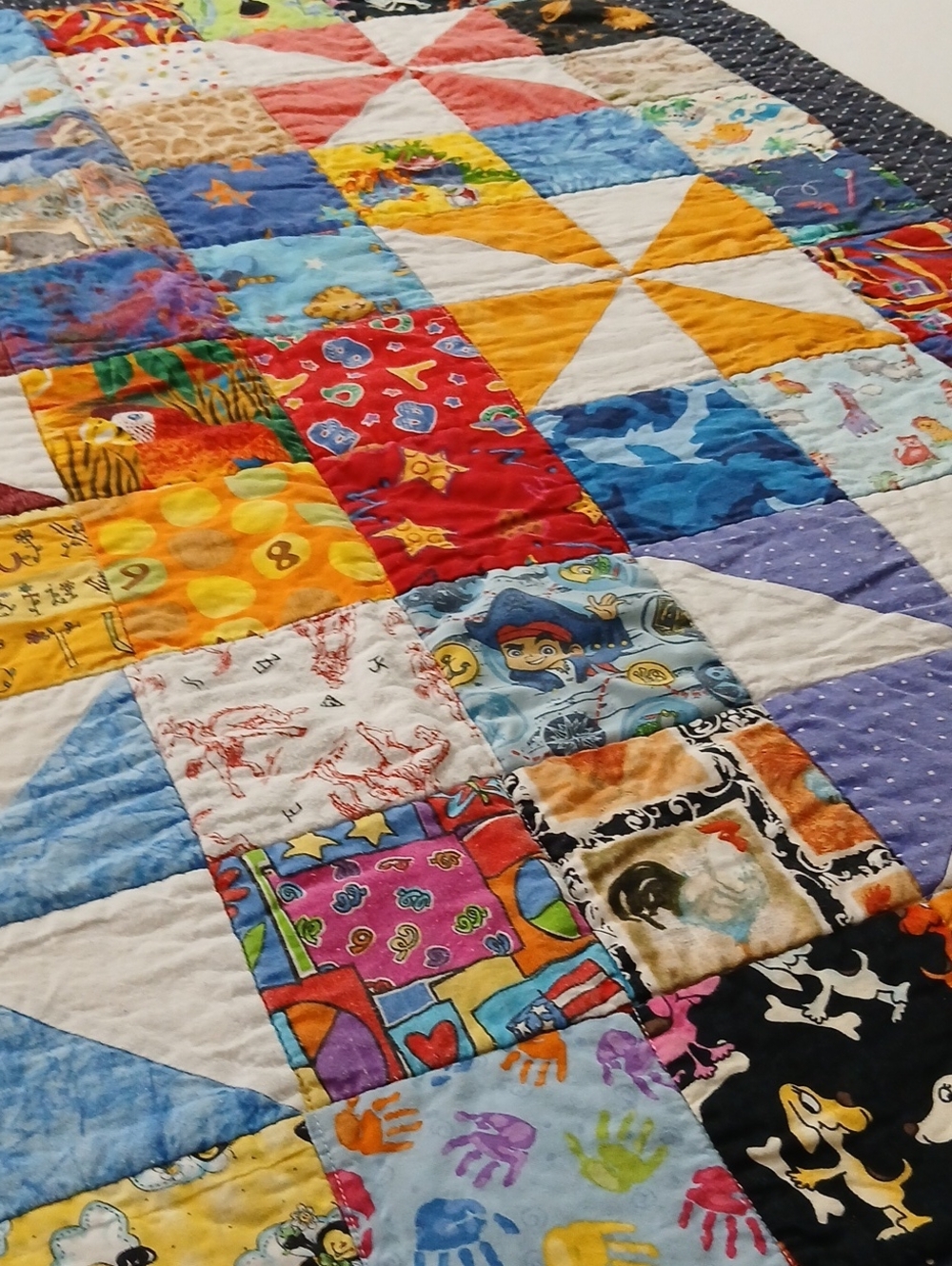 Homemade Quilt - Picture 12 of 16
